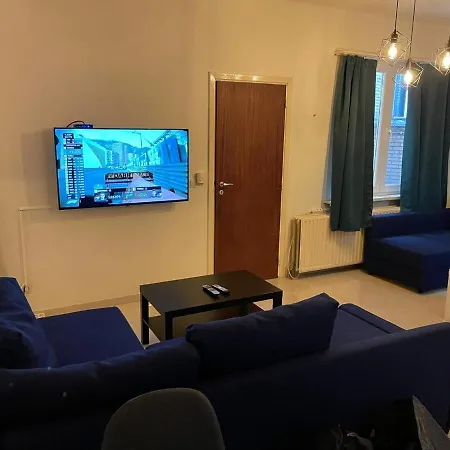 Apartment Rent Daily *